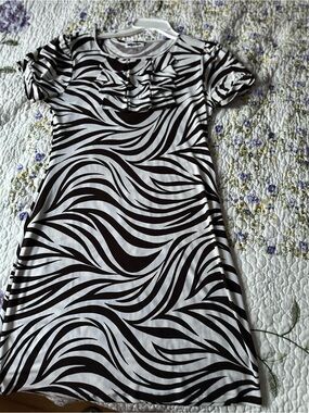 Brown and White Zebra Print Short Sleeve Dress